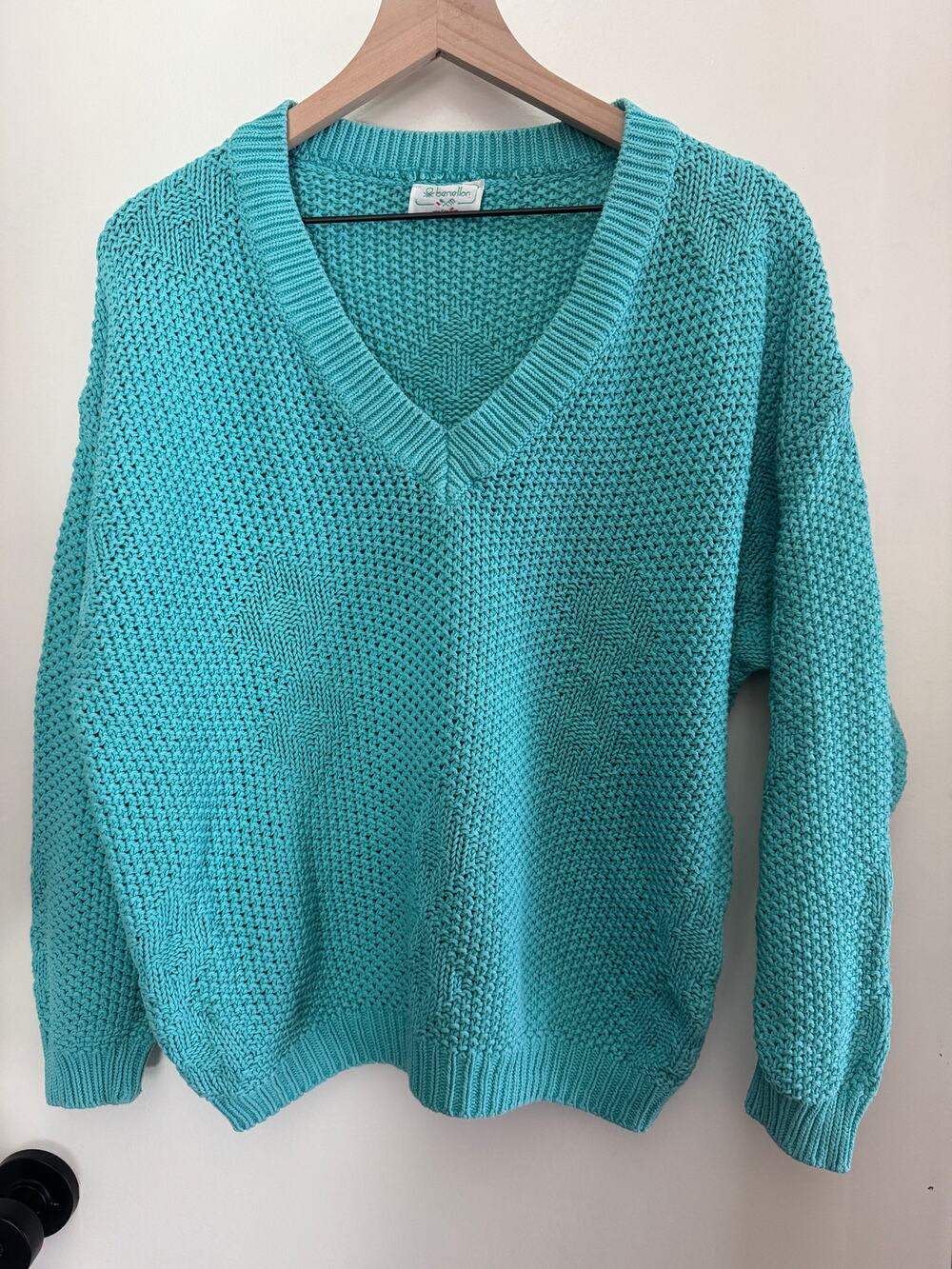 VINTAGE BENETTON aqua cotton v-neck sweater
